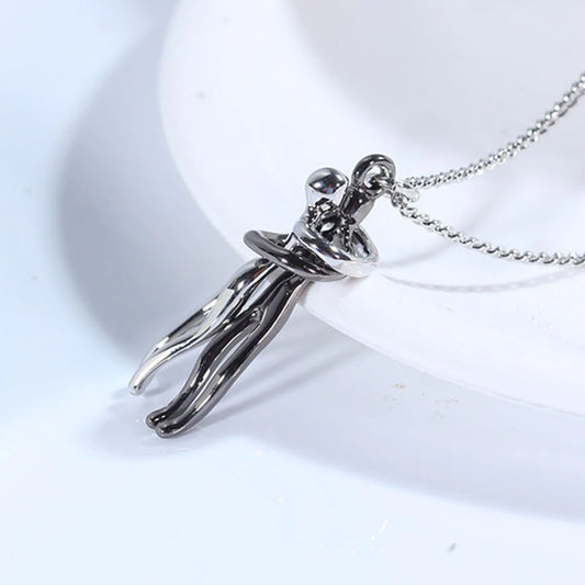 Hugging Pendant Necklace